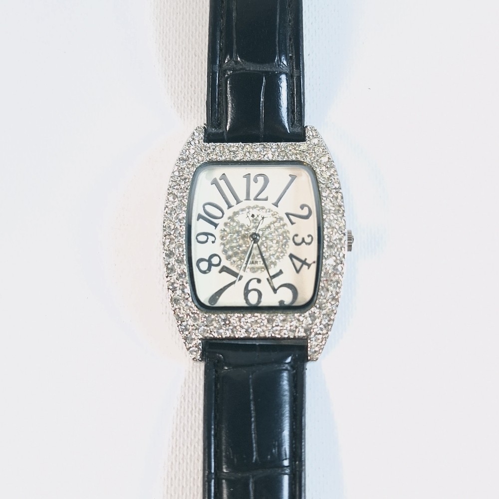 Foxy Black White Silver Tone Crystal Bezel Women's Watch, New Battery